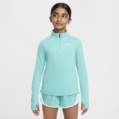 Made for movement, this sweat-wicking top is an easy way to add extra warmth to your look. Its soft knit fabric, a tailored fit and quarter-zip design helps you move through cooler days in total comfort. Monkey Bar, Zip Design, Nikes Girl, Nike Kids, Half Zip Pullover, Girls Long Sleeve, Having Fun, White Style, 1/4 Zip