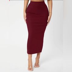 Shein Petite High Waisted Solid Knit Fitted Midi Pencil Skirt New With Out Tags. Color: Burgundy Size: Petite Large Burgundy Skirt Outfit, Blush Pink Skirt, Midi Skirt Fall, Skirt Outfit Summer, Asymmetrical Midi Skirt, Long Pencil Skirt, Burgundy Skirt, Pencil Skirt Outfits, Women Bottoms