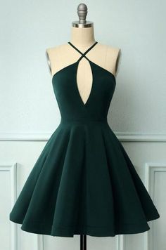 Dark Green Homecoming Dresses, Halter Homecoming Dress, Custom Made Prom Dress, Short Graduation Dresses, Green Homecoming Dresses, Cocktail Gowns, Short Prom Dress, Cocktail Party Dress, Homecoming Dresses Short