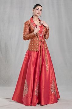 Buy Orange Jacket Banarasi Silk Embroidered Geometric Woven Layered Lehenga Set For Women by Samyukta Singhania Online at Aza Fashions. Elegant Long Sleeve Jacket Dress For Festive Occasions, Elegant Long Sleeve Festive Jacket Dress, Fitted Long Sleeve Jacket Dress For Festive Occasions, Traditional Wedding Sets For Fall, Traditional Fall Wedding Sets, Elegant Fall Outerwear With Zari Work, Fall Wedding Outerwear With Zari Work, Festive Fitted Long Sleeve Jacket Dress, Traditional Long Sleeve Lehenga For Evening