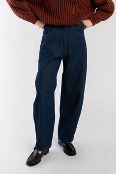 Hi-rise, relaxed fit jean with outseam piecing and slightly rounded leg shape. Jean fits true to size but you can size up for a more oversized fit. -100% Cotton-Made in USA-Model wears size M SIZE Size XS S M L XL XXL Waist 25" 27" 29" 31" 33" 35" Front Rise 12" 12.5" 12.5" 13" 13.5" 13.5" Back Rise 15" 15.5" 15.5" 16" 17" 17" Hip 36" 38" 40" 42" 44" 46" Thigh 11" 11.5" 12" 12.5" 13" 13.5" Inseam 26.5" 27" 27.5" 28" 28.5" 29" Leg Opening 7.5" 8" 8" 8.5" 9" 9" Dark Denim Outfit, Jean Fits, Kids Studio, Dark Indigo, Dark Blue Jeans, Maternity Jeans, Relaxed Fit Jeans, Dark Wash Jeans, Denim Outfit