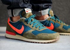 Sneaker Outfits, Nike Internationalist, Baskets Nike, Vintage Sneakers, Nike Shoes Cheap, Nike Free Shoes, Nike Shoes Outlet, Trendy Sneakers, Best Sneakers