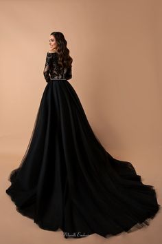 Elevate your formal attire with our elegant ball gown dress. The long skirt flows gracefully, while the mesh bodice boasts a beautiful lace overlay in a captivating floral pattern. Adorned with an intricately beaded belt at the waistline, this all-black dress exudes timeless sophistication, making it the perfect choice for any special occasion. Black Lace Evening Gown, Black Ball Gown, Lace Evening Gowns, Lace Ball Gowns, Dresses Formal Elegant, Embroidered Bodice, Beaded Belt, Dress Gloves, Black Wedding Dresses