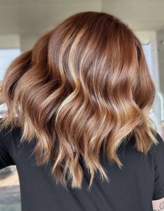 30+ Gorgeous Red Hair Color Ideas that will Turn Heads - Days Inspired Golden Copper Hair, Red Hair Styles, Crimson Red Hair, Auburn Blonde Hair, Gorgeous Red Hair, Balayage Hair Copper, Deep Red Hair, Vibrant Red Hair, Red Balayage Hair