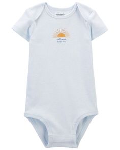 Our newest preemie styles are now available in 3 sizes: up to 5 lbs, up to 6 lbs and newborn up to 9 lbs depending on what you need. This bodysuit features new design details: plastic snaps to meet their unique needs and slogans perfect for your preemie baby journey. Preemie Baby, Sun Graphic, Preemie Babies, Carters Baby Boys, Bodysuit Fashion, Carters Baby, Activewear Sets, Cool Graphic Tees, Toddler Boy Outfits