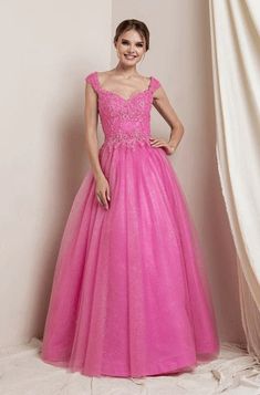 Women's Princess Gown - Elegant Ball Gown, Formal Evening Dress, Prom, Bridal, Wedding Couture, Luxury Fantasy Dress for Special Occasions **Women's Princess Gown** Unleash your inner royalty with our Women's Princess Gown. This exquisite dress is designed to make you feel like a true princess, perfect for any grand occasion. Feel like royalty in our Women's Princess Gown, a stunning ensemble fit for a queen. This gown features a regal silhouette with a fitted bodice and a flowing skirt that cas Knot Board, Wedding Couture, Gown Elegant, Pink Ball Gown, Princess Silhouette, Elegant Ball Gowns, Ball Gowns Princess, Princess Gown, Formal Evening Dress