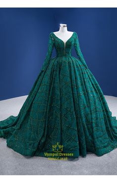 Emerald Green With Train V-Neck Ball Gown Prom Dresses With Long Sleeves Prom Dresses With Long Sleeves, Green Ball Gown, Dresses With Long Sleeves, Ball Gown Prom Dresses, Gown Prom Dresses, Green Wedding Dresses, Long Sleeve Ball Gowns, Green Tulle, V Neck Prom Dresses