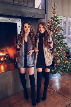 Warm Holiday Outfits, Dresses In The Winter, Christmas Eve Outfit, Fur Vests, Christmas Party Outfit, Christmas Outfits Women, Christmas Party Outfits, Eve Outfit, Holiday Party Outfit