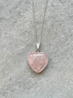 Rose quartz gemstone pendant on a 925 sterling silver curb chain  Rose quartz properties: * love * friendship * balance * Keep away from water. Avoid direct contact with perfumes and chemicals. Remove before showering or swimming. Rose Quartz Properties, Quartz Properties, Rose Quartz Jewelry, Rose Quartz Pendant, Rose Quartz Heart, Rose Quartz Necklace, January Birthstone, Heart Gemstone, Rose Quartz Gemstone