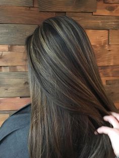 Sun Kissed Highlights, Brown Hair Inspiration, Filmy Vintage, Brown Ombre Hair, Brown Hair Inspo, Brunette Hair With Highlights, Hair Streaks, Brown Hair Balayage, Hair Stylies