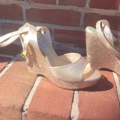 Very Sparkly Platform Wedges Never Worn Shoes Color, Up Shoes, Shoes Shoes, Platform Wedges, Ups, Wedges, Size 6, Women Shoes, Women Shopping