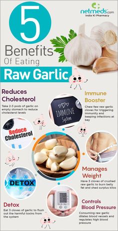 Benefits of eating raw garlic on an empty stomach include promoting weight loss, boosting immune functions and more, depicted in this infographic. Benefits Of Eating Garlic, Eating Raw Garlic, Garlic Health, Garlic Health Benefits, Garlic Benefits, Raw Garlic, Unhealthy Diet, Reduce Cholesterol, Food Facts