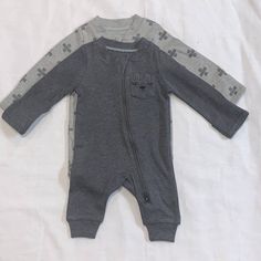 2 Pk Baby Pijamas New Never Used Gray Long Sleeve Onesie For Loungewear, Gray Long Sleeve Playwear Sets, Newborn Sleeper, Sleep Gown, Cloud Island, Hooded Bath Towels, Footie Pajama, Lovey Blanket, Baby Pajamas