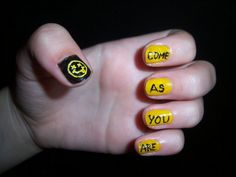 Nirvana "Come As You Are" nails I wanna take this idea to my nail girl. This is cute but overly sloppy,& not in the "I meant it this way" sloppy. Solar Nails, Mens Nails, Punk Nails, Lovely Nails, Grunge Nails