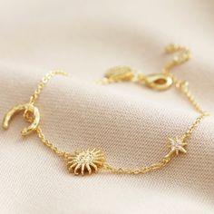 Sun Moon Star Bracelet, Lover Of Sky, Sun Bracelet, Moon Chain, Aesthetic Jewellery, Everyday Wear Jewelry, The Sun And Moon, Lisa Angel, Moon Bracelet