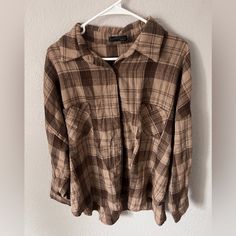 Medium Button Up, Great Condition (Never Worn) Good Fall And Winter Staple Brown Flannel Outfit, Brown Button Up Shirt, Brown Plaid Shirt, Brown Flannel, Flannel Outfits, Spirit Week, Brown Plaid, Fall And Winter, Button Up Shirt