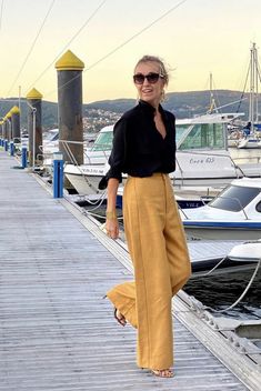 Outfit Planning, Half Sleeve Tops, Amazing Ideas, Summer Chic, Stylish Outfit, Work Looks