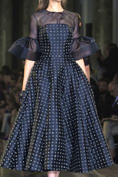 The sleeves... Modest Fashion Outfits, Fall 2014, Couture Dresses, Stylish Dresses, Blue Dress