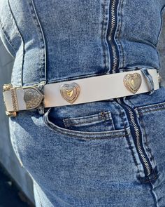 Sweet and romantic: our Ivory Engraved Heart Faux Leather Belt! Add a delicate touch to your favorite denim dress or jumpsuit with this cute heart belt. Chic White Belt For Spring, Denim Dress Outfit, Heart Belt, Belt Purse, Faux Leather Belts, Cardigan Outfits, Cute Heart, Hair Accessories Jewelry, Short Mini Dress