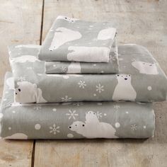 three polar bears on grey and white flannel sheet sets