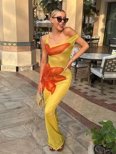 45939106185438|45939106218206|45939106283742 Resort Cocktail Attire, Vacation Outfits Women, Dress Vacation, Outfits Woman, Elegant Maxi Dress, Bodycon Maxi Dresses, Floral Print Maxi Dress, Floral Print Maxi, Chiffon Maxi