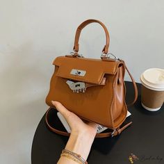 Bird in Bag - Bag female new female bags popular solid color single shoulder crossbody fashion casual bag Female Bags, Street Trends, Popular Color, Bag Bag, Bird In Bag, Casual Bags, Moda Casual, Fashion Casual, Casual Fashion