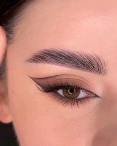 Nude Eye Makeup, Maquillage Yeux Cut Crease, Membentuk Alis, Mekap Mata, Prom Eye Makeup, Eyeliner Eyeshadow, Beginners Eye Makeup, Make Up Inspiration, Eye Makeup Techniques