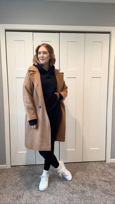 Sweatshirt Coat Outfit, Dr Martens Sweatpants Outfit, Trench Coat And Sweatpants, Coat And Sweatshirt Outfit, Sweatpants And Coat Outfit, Sweats And Coat Outfit, Trench Coat With Sweatpants, Sweatsuit And Trench Coat, Sweatsuit With Trench Coat