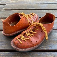 Very High Quality Leather Comfort Earthy Shoes. These State Size 37 But Fit My Size 8/8.5 Foot Perfectly So Listing As Such. Brown Leather Lace-up Shoes With Perforated Toe Box, Brown Low-top Leather Shoes With Vibram Sole, Brown Leather Shoes With Perforations And Round Toe, Brown Low-top Leather Shoes For Summer, Brown Leather Lace-up Shoes With Perforations, Brown Lace-up Leather Shoes For Summer, Brown Low-top Leather Shoes With Perforations, Brown Perforated Low-top Leather Shoes, Earthy Shoes