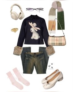 Funny Bunny, Funny Bunnies, Autumn Outfits, Girl Next Door, Fall Outfits, England, Running, Coffee, Funny