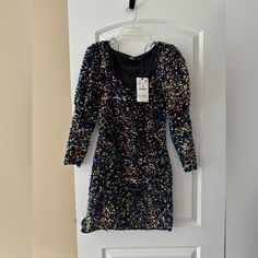 Zara Sequin Sparkle Nye Dress Zara Sequin Dress, Zara Pleated Dress, Floral Embroidered Shirt, Embroidered Shirt Dress, Zara Mini Dress, Dress With Sweetheart Neckline, Black Lace Midi Dress, Nye Dress, Dots Dress