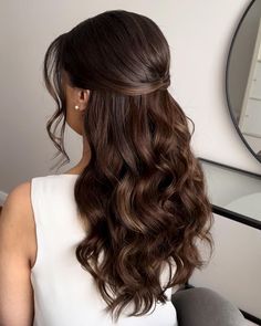 Half Up Half Down Curly Bridal Hair, Bridal Hair Down Brown, Soft Curls Half Up Half Down, Wedding Hair For Off Shoulder Dress, Medium Length Hair Styles Formal, Graduation Hairstyles With Cap Curls, 8th Grade Prom Hairstyles, Half Up Curled Hairstyles, Half Up Half Down Front View