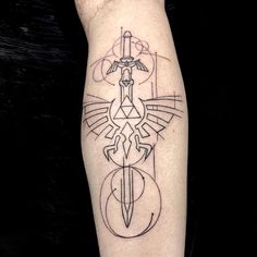 Mirian Tattoo on Instagram: “Zelda #zelda #zeldatattoo #zeldatatuagem #tatuagemsp #finelinetattoo #fineline #tatuagem #tattoo #gametattoo #sketchtattoo #tatuadora…” Crest Tattoo, Stained Glass Tattoo, Tattoo Catalog, Nerdy Tattoos, Zelda Tattoo, Elbow Tattoos, Tattoo Templates, Gaming Tattoo, Line Work Tattoo