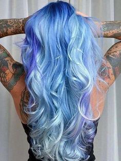 Long Hair Waves, Hair Color Unique, Hair Color Pastel, Long Hair Color, Ombré Hair, Hair Color For Women, Trendy Hair Color, Hair Color Blue, Penteado Cabelo Curto