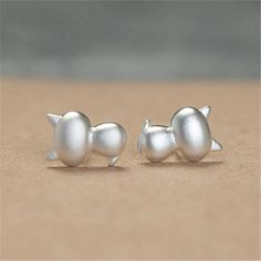 Shape\pattern: Animal Material: Metal Style: Cute/Romantic Earring Type: Stud Earrings Gender: Women Release Date: 2023 Cute Small Cat, Romantic Earrings, Boho Floral Dress, Small Cat, Ear Stud, Pattern Animal, Korea Fashion, Earring Type, Metal Style