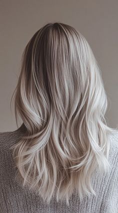 23 Winter Highlights for Blondes: Gorgeous Color Ideas to Warm Up Your Look | LooksNiceOnMe Hairstyles Easy, Braided Hairstyles Easy, Girl Hair, Blonde Hair Color, Hair Colors