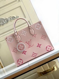 Luxury-Fashion-Fable - VL Bags - 212 – The Fashion Fable Pink Louis Vuitton Bag, Pink Louis Vuitton, Tas Lv, Sac Louis Vuitton, Fancy Bags, Luxury Purses, Girly Accessories