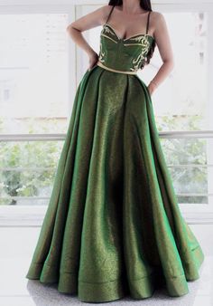 Tarragon Tease Gown | Teuta Matoshi Long Sparkly Prom Dress, Prom Dresses Aline, Ghaghara Choli, Teuta Matoshi, Chic Prom Dresses, Sparkly Prom Dress, High Quality Dress, Ball Gown Dresses, Tulle Fabric