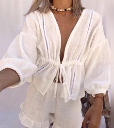 Mode Hippie, Europe Outfits, Mode Inspiration, Linen Clothes, Spring Summer Outfits, Quarter Sleeve, Look Fashion, Three Quarter, Spring Summer Fashion