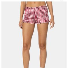 Gingham Bottoms With Elastic Waistband And Short Length, Casual Gingham Bottoms With Elastic Waistband, Trendy Gingham Bottoms Short Length, Trendy Gingham Short Length Bottoms, Trendy Gingham Bottoms In Short Length, Trendy Gingham Short Bottoms, Casual Gingham Pajama Shorts, Scrunch Shorts, Flannel Sweatshirt