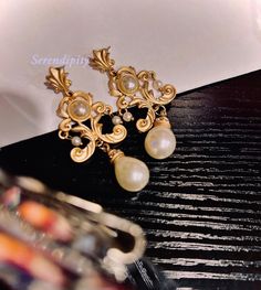 Baroque Court Freshwater Pearl Earrings Pearl Flower Earrings, Freshwater Pearl Earrings, Classic Earrings, Freshwater Pearls Earrings, Pearl Flower, Flower Earrings, Freshwater Pearls, Jewelry Earrings Dangle, Palace