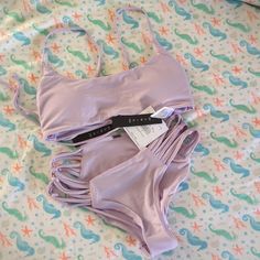 O'neill Bikini Top And Bottom In Pretty Lavender Color Size Extra Small. Ships Promptly From Pet And Smoke-Free Home. Offers Welcome! Corduroy Bucket Hat, Dream Catcher White, Nike Air Max Tn, Bow Detail Dress, Lavender Color, Purple Fashion, Fitted Skirt, Polo Dress, Navy Floral