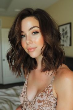 Low Key Rich Aesthetic, Brown Hair Lob, Coffee Brown Hair Color, Espresso Brown Hair Color, Espresso Brown Hair, Coffee Hair Color, Hair Color Hairstyles, Espresso Hair Color, Coffee Brown Hair