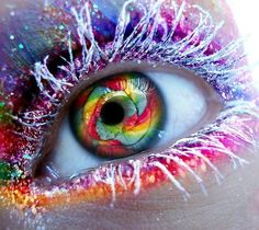 She had the swirling multicolored eyes of a dragon, understandable since the blood of dragons flowed in her veins. http://www.pinterest.com/dedew1/eyes-incredible/ Crazy Eye Makeup, Rainbow Eyes, Hodge Podge, Crazy Eyes, Nice Art, Eyes Lips, Drawing Skills, Eye Make, Pretty Eyes