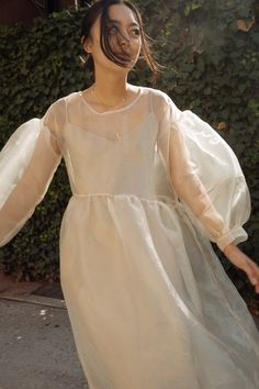 Jayme Dress in Oat Organza – Tigre et Tigre Poofy Dress, Nails Fashion, Organza Dress, Oversized Dress, Matches Fashion, Sheer Dress, Wedding Looks, Favorite Dress, Bridal Wear