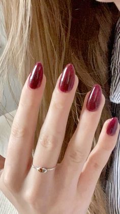 Dark Red Nails Jelly, Jelly Burgundy Nails, Red Nails For Winter, Burgundy Jelly Nails, Transparent Red Nails, Deep Winter Nails, Simple Gel Nail Ideas, Dark Red Jelly Nails, Dark Red Gel Nails