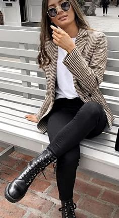 Thanksgiving Outfit Ideas, Casual Work Outfit, Trendy Fall Outfits, Stylish Work Outfits, The Dinner, Thanksgiving Outfit, Blazer Outfits, Work Outfits Women