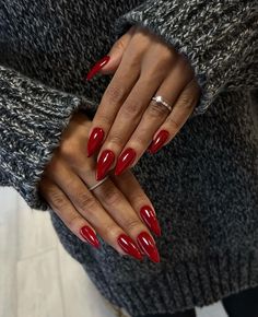 September Pedicure Colors 2024, Feminin Nails, Christmas Nails Red Designs, Red Gel Acrylic Nails, Almond Nails Red Design, Red Nail Designs Classy, Long Red Almond Nails, Autumn Nails Inspiration, Red Gel X Nails