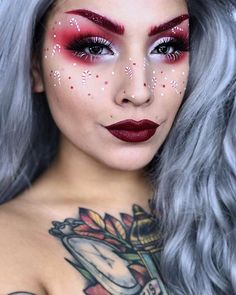 Diy Christmas Ideas, Circus Makeup, Xmas Makeup, Sleeping Night, Christmas Eye Makeup, Christmas Makeup Look, Holiday Makeup Looks, Magical Makeup, Makeup Is Life