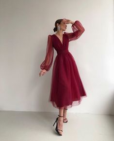 Mode Kimono, V Neck Prom Dresses, Evening Party Gowns, Dress Sweater, Party Gown, Sophisticated Dress, Dresses Evening, Party Gowns, Mode Inspiration